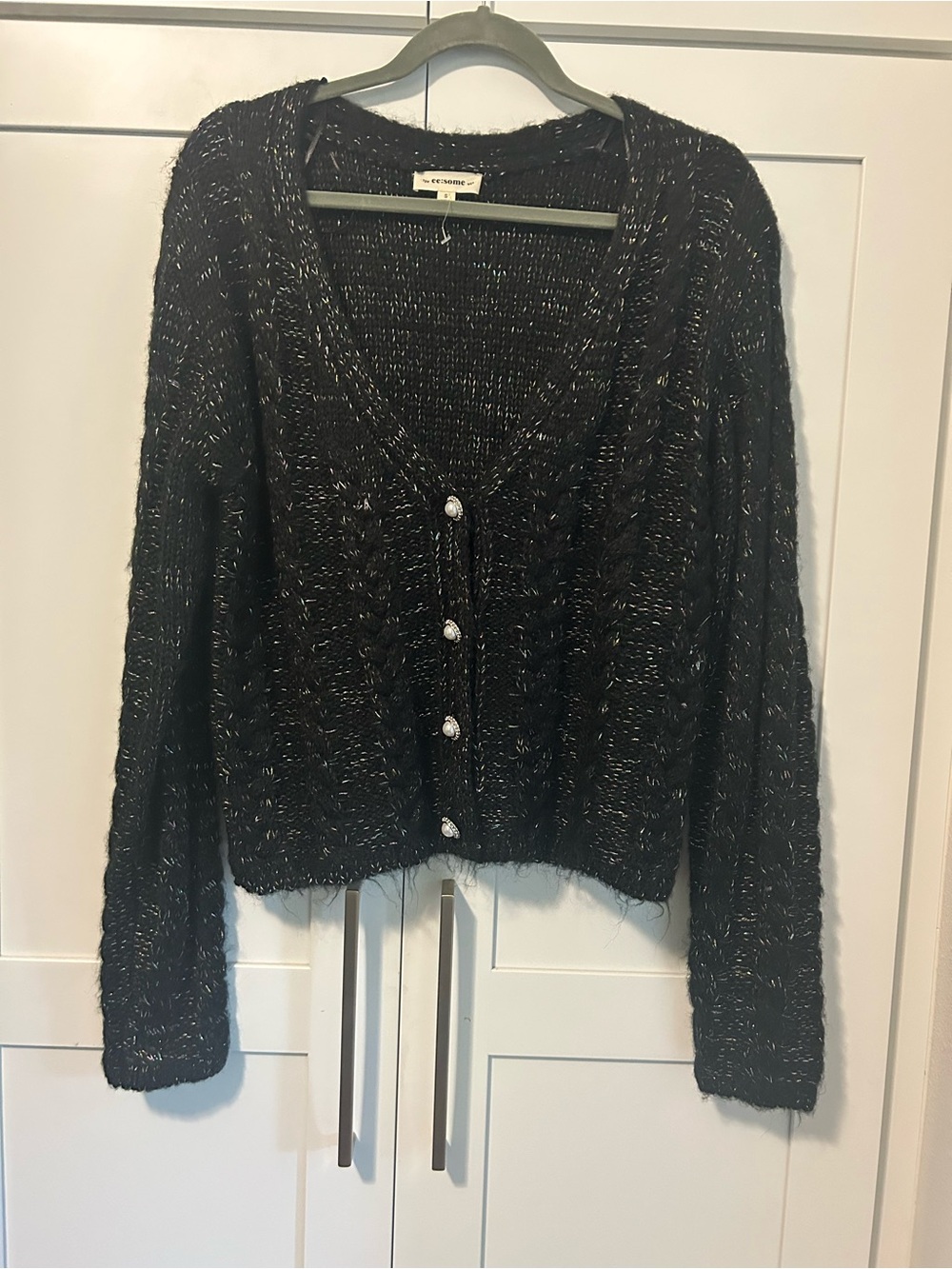 eesome Black Knit V-Neck Cardigan with Decorative Pearl Buttons